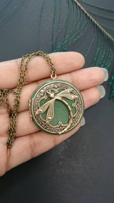 Dragonfly Locket Pendant Necklace Vintage Style by PinkLaLou Vintage Charm Pendant Jewelry Keepsake, Keepsake Vintage Charm Pendant Jewelry, Vintage Charm Medallion Jewelry Keepsake, Antique Keepsake Necklaces With Charms, Vintage Locket Jewelry Gift For Her, Keepsake Medallion Jewelry With Vintage Charm, Vintage Locket Jewelry As A Gift For Her, Vintage Locket Jewelry As Gift For Her, Spiritual Bronze Jewelry For Anniversary