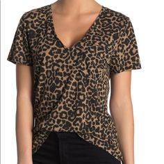 Socialite - Pocket Leopard Print Tee - Nwot. Never Worn, Perfect Condition - Size: M - Retails At $45 Trendy Leopard Print V-neck Top, Leopard Print Relaxed Fit Short Sleeve Tops, Leopard Print Short Sleeve Tops For Work, Leopard Print Short Sleeve Top With Relaxed Fit, Graphic Print V-neck Tops For Workwear, Chic Short Sleeve Leopard Print Top, Relaxed Fit Leopard Print Tops With Short Sleeves, Leopard Print Tops With Relaxed Fit And Short Sleeve, V-neck Graphic Print Tops For Work