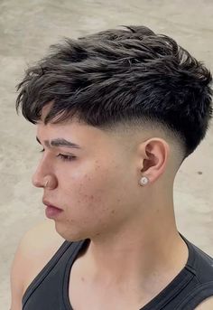 Hair Types Men, Taper Fade Short Hair, Fade Haircut Curly Hair, Men Fade Haircut Short, Fade Haircut Styles, Drop Fade Haircut, Mens Haircuts Short Hair, Mens Hairstyles With Beard