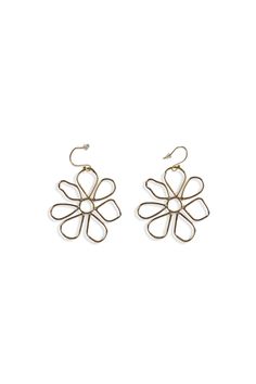 Our Mona Flower Earrings are the perfect addition to your summer look this season. Crafted from brass with a lustrous 18K gold finish. Each intricate detail blooms with elegance, culminating in a stunning pearl drop. Elevate your style with this one of a kind statement piece. Denim Dress Fall, Jumpsuit Coverup, Resort Jewelry, Spring Set, Resort Collection, Summer Look, Sweater Set, Pearl Drop, Elevate Your Style