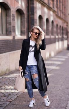 Adidas Superstar Outfit, Superstar Outfit, Outfits With Jordan 1s Fashion Styles, Looks Adidas, Style Parisienne, Casual Styles, Legging Outfits, Adidas Outfit