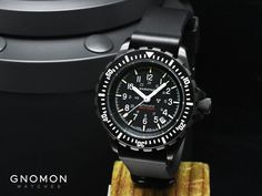 GSAR NGM Diver Black Automatic - Rubber Ref. WW194006BK-NGM – Gnomon Watches Marathon Logo, Time Is Relative, Marathon Watch, Military Style Watches, Canadian Armed Forces, Canadian Army, Divers Watch, Military Watches, Military Personnel