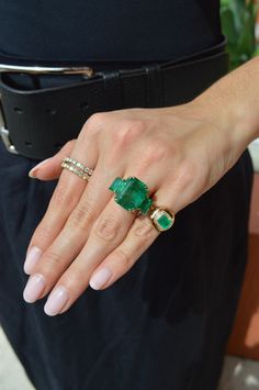 Jade Diamond Rings, Lab Emerald Ring, Elegant Ring Stack, Ashoka Cut Engagement Ring, Emerald Ring Designs, Emerald Ring Design, Emerald Jewellery, Colombian Emerald Ring, Columbian Emeralds