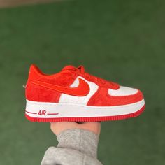 Nike Air Force 1 Valentines Day Size 6y Ds Valentines Outfits, Kids Nike, Terry Cloth, Air Force 1, Nike Air Force, Air Force, Nike Shoes, Kids Shoes, Nike Air