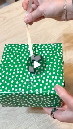 Trick Gift Wrapping Ideas, How To Wrap Two Presents Together, Gift Wrapping Tips, Creative Ways To Wrap Christmas Presents, Fun Ways To Wrap A Gift Card, Fun Ways To Wrap Christmas Presents, How To Wrap A Present, Fun Ways To Wrap Gifts, Wrapping Presents Ideas