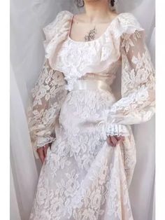 Détails de l'article :

 Numéro de produit : C511

 Tissu: Dentelle

 Silhouette：Une ligne

 Manches : manches longues.

 Style du dos : fermeture éclair. White Wedding Dresses, Pinterest Board, Wedding Pinterest, Long Sleeve Lace, White Wedding, White Lace, Custom Sizing, A Line, Wedding Dresses