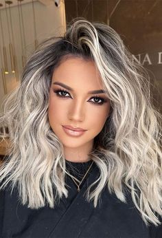 Blonde Hairstyles 2023, 30 Hair Color, Balayage Lob, Platinum Blonde Balayage, Blonde Hairstyles, Gorgeous Hair Color, Spring Hair Color, Lob Hairstyle, Winter Hair Color