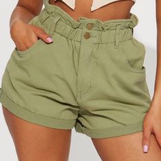 Brand New; Never Been Worn Shorts Size Medium Trendy Summer Bottoms With Pockets, Trendy Khaki Bottoms With Elastic Waistband, Casual Khaki Bottoms For Day Out, Trendy Summer Khaki Pants, Trendy Khaki Shorts For Spring, Casual High Waist Shorts For Spring, Trendy Khaki Short Bottoms, Casual High Waist Spring Shorts, Trendy Khaki Summer Pants