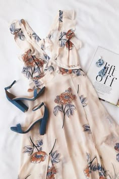 Backless Midi Dress, Beauty Dress, Mode Inspo, Uk Wedding, Guest Outfit, Outfit Summer, Outfits Casuales