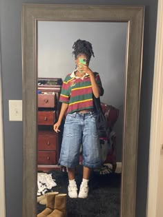 Street Where Outfits, Casual Rustic Outfits, Art School Outfits Aesthetic, Sza Outfits Baggy, Baggy Looks Women, Hawaiian Shirt Outfit Women Aesthetic, Streetwear Fashion Nonbinary, Lauren Hill Aesthetic Outfit, Afrobeats Aesthetic Outfit