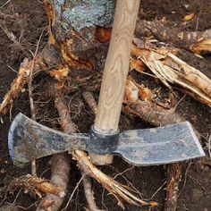 The robust, shock absorbing ash handles and solid forged Steel head of this 2-in-1 tool allow you to switch quickly and efficiently from one type of cut to the next without breaking stride. The Hoe end is a heavy chopper edge that will bite into and loosen dirt and pull rocks, while the Axe side is great for cutting through roots, vines, and other gnarly materials. This is a very traditional-style tool for serious garden work, and is ideal when wrestling with combinations of earth, roots, stumps Grass Seed Mat, Woodworking Shows, Lawn Service, Garden Show, Metal Working Tools, Grass Seed, Wood Tools, Plant Roots