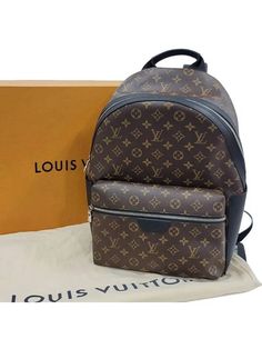 Gender: Women   Brand: LOUIS VUITTON   Product Name: Discovery Backpack PM M46684   Bags Alora Code: 52017521   Origin: Spain   Designer Style ID M46684 Timeless Handbag, Luxe Fashion, Designer Style, Bags Designer Fashion, Product Name, Exclusive Bag, Chain Bags, Handbag Backpack, New Bag