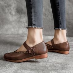 Metal;rivets;and;buckle;decoration,wide;width,leather;splicing,handmade;leather;flowers,contrast;colors
Color:Brown,Caramel-color
Material:Calf;leather
Insole:Genuine;leather
Sole:TPR
Heels:3.6cm/1.42��
Upper;height:11.5cm/4.53��
Size:5.5,6,6.5,7,7.5,8,8.5
Shoes;for;Autumn;and;Winter.Great;Shoes;To;Spice;Up;Any;Outfit,;From;Casual;Jeans;To;Fancy;Dress.The;More;You;Wear;Them,;The;More;Comfortable;They;Will;Become!
Item;No.dwarves477Metal;rivets;and;buckle;decoration,wide;width,leather;splicing,ha Shoes For Autumn, Brown Coffee, Shoe Tree, Leather Flowers, Low Block Heels, Jane Shoes, Leather Mary Janes, Perfect Shoes, Mary Jane Shoes