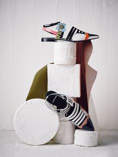 Atelier par Pierre Hardy | MilK decoration Shoes Editorial, Shoes Fashion Photography, Shooting Accessories, Shoes Photography, French Days, Pierre Hardy, Floral Shoes, Work Inspiration, Photo Styling