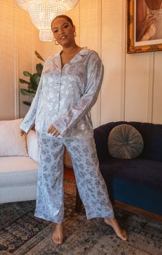 Classic Cropped PJ Set ~ Blue Floral Silky Blue Silk Sleepwear For Pajama Party, Floral Pjs, White Bachelorette Party Outfit, Button Down Pajamas, Maternity Dress Wedding Guest, Bridesmaid Get Ready Outfit, Bridal Essentials, White Bachelorette, Bride Pajama