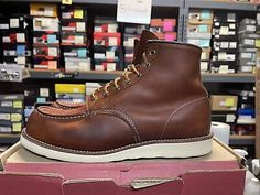 (eBay) Size 11.5 Pre Owned Red Wing Heritage 875 Mens 6" Boot Oro Legacy Leather. Lightly worn and very well taken care of. Kept in ziplock bag since day 1. Please check the pictures and message me if any questions. Thank you for watching. Classic Brown Work Boots For Streetwear, Classic Moc Toe Work Boots For Streetwear, Red Wing Heritage Boots, Usa Shoes, Ziplock Bag, Red Wing Shoes, Boots Uk, Ziplock Bags, Red Wing