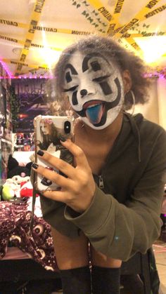 Icp Halloween Costume Ideas, Icp Juggalo Outfit Ideas, Juggalo Makeup Aesthetic, Insane Clown Posse Outfit, Violent J Makeup, Pink Juggalo Makeup, Juggalo Makeup Tutorial, Icp Concert Outfit