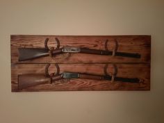 Ag Mechanics, European Mounts, Barrel Projects, Ranch House Decor, Horseshoe Projects, Cowboy Stuff, Horseshoe Crafts, Diy Holder, Diy Crafts Room Decor