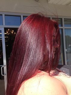 Box Dyed Red Hair, True Red Hair Color, Long Red Hair Dyed, Simple Red Hair Dye Ideas, Red No Bleach Hair, Shiny Red Hair, True Red Hair, Red Hair In The Sun, Red Hair Natural