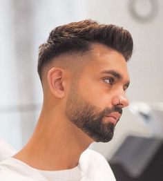 Men Short Hair Fade, Mens Haircuts Thick Hair, High And Tight Haircut, Popular Mens Haircuts, Mens Summer Hairstyles, Men's Facial Hair