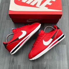 Air Max 90 Women, Nike Shoe, Black Men Street Fashion, All Nike Shoes, Men Street Fashion, Shoes Classic, Cute Nike Shoes