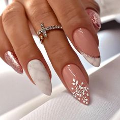 44670587732185 Unghie Nail Art, Nagel Tips, Manicure Tips, Snowflake Nails, Girls Nails, Stick On Nails, Xmas Nails, Nail Kit, False Nails