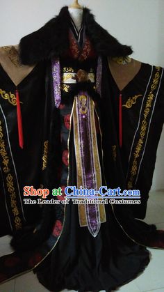 China Emperor Costume Chinese Costume Dramas Prince of China Empresses in the Palace Ancient Han Fu China Empress, China Emperor, Empress Costume, Palace Clothing, Subculture Fashion, Empresses In The Palace, God Clothes, Prince Costume