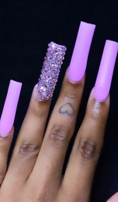 Baddie Nail Ideas Long, Simple Baddie Nail Ideas, Baddie Nail Ideas, Nail Ideas Long, Purple Gel Nails, Red Acrylic Nails, Claw Nails