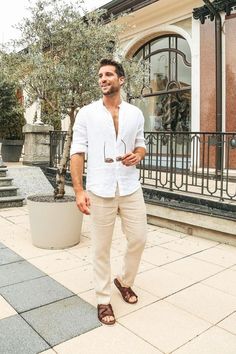 Linen Pants Outfit Men, Khaki Pants Outfit Men, Outfit Inspiration For Men, Cream Pants Outfit, Frugal Male Fashion, Cream Linen Pants, Khaki Pants Outfit