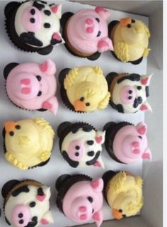 cupcakes in the shape of farm animals