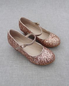 Rose Gold Glitter Kids Mary Jane Heels Girls Birthday Parties, Frozen Theme, Girls Heels, Girls Formal Dresses, White Rock, Glitter Heels, Glitter Shoes, Children Shoes, Mary Jane Heels