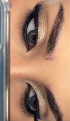 Smokey Eye Looks, Eye Makeup Images, Pretty Eye Makeup, Show Makeup, Swag Makeup, Eye Makeup Pictures, Eye Looks