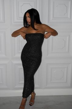 Strapless rhinestone midi dress with back middle slit True to size, stretchy material Model wearing size small Model Height: 5'4 Material: 95% Polyester, 5% Spandex Black Rhinestone Dress, Midi Dress Black, Strapless Midi Dress, Black Sequin Dress, Rhinestone Dress, Sparkly Dress, Black Rhinestone, Black Sequins, Eras Tour