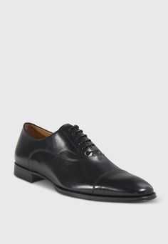 Meticulously crafted in Italy, the Majestic is an elegant and timeless dress shoe to complement your tailored wardrobe. Luxury Black Low-top Oxfords, Luxury Low-top Derby Shoes For Men, Luxury Black Slip-on Oxfords, Luxury Men's Oxford Slip-on Shoes, Luxury Men's Semi-formal Oxford Shoes, Luxury Ties, Tailor Shop, Timeless Dress, Leather Cap