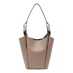 100% Calf Leather Tods Bag, Tods Shoes, Chloe Purses, Timeless Wardrobe Staples, Leather Bucket Bag, Leather Bucket, Scarf Jewelry, Gorgeous Bags