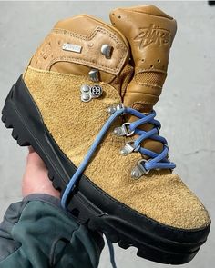 #timberland #stussy #hiking #style #boots #suede #design #fashion #fashionista #shoes Hiking Style, Playlist Music, Party Playlist, Shirt Design Inspiration, Hiking Shoe, Boots Suede, Jewelry Fashion Trends, Style Boots