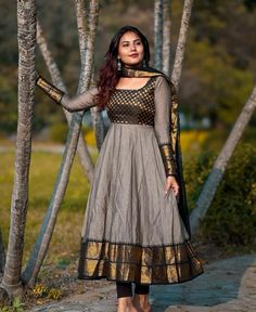 Frock model dress Long Frock Models, Chudi Designs, Long Frocks For Women, Dress Designs For Stitching, Frock Models, Reuse Clothes, Western Gown, Simple Frock Design, Designer Anarkali Dresses