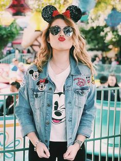 Cute Disneyland Outfits, Park Aesthetic, Diy Denim Jacket, Disney Jacket