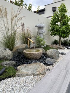 Project Inspiration 44 | Southwest Boulder & Stone Zen Garden Small Spaces, Zen Trädgård, Modern Zen Garden, Garden Landscaping Design Ideas, Japanese Gardens Design Ideas, Oak House