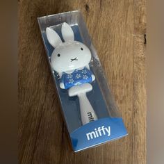 Miffy-Imported (Nwt) Large Character Hair Brush-Miffy In A Blue Dress! Imported Directly From Japan! Super Cute Brush For Adults Or Children, White & Blue Colors, Comes In Gift Packaging, Measures Approximately 10 Inches Tall/3 Inches Wide. Price Is Firm Not Accepting Offers Bundle & Save $$ Thank You For Looking! No Trades Please. Packages Ship Daily Mon.-Fri., Sometimes On Saturdays. Please Be Patient As My Post Office Is Sometimes Slow Miffy Merch, Character Hair, Japan Gifts, Dinning Room Design, Hello Kitty Art, Kawaii Shop, Cute Little Things, Birthday Wishlist, Cute Crafts