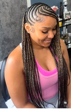 Corn Row Plus Knotless, Lemonade Braids To The Back, Knotless Braids With Front Design, Lemonade Braids With Individuals, Long Scalp Braids For Black Women, Womens Cornrows Styles, Versatile Boho Fulani Braids, Lemon Fulani Braids, Lemonade Fulani Twist