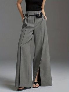 Loose Suit, Elegant Pant, Style Français, Casual Wide Leg Pants, Stil Elegant, How To Hem Pants, Long Trousers, Pants Casual, Suit Pants