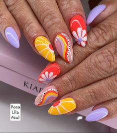 Summer Retro Nails, Fun August Nails, Big Flower Nails, Simple Summer Nail Designs 2024, Fun Almond Nail Designs, Colorful Vacation Nails, Jungle Nails Design, 60s Nail Art, Fun Nails Designs