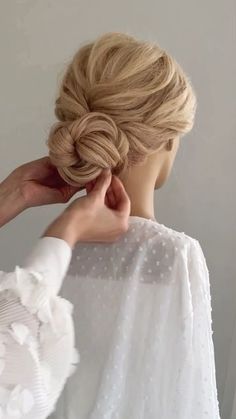 Textured Bun Wedding, Textured Bun, Low Bun Wedding Hair, Bun Wedding, Work Hair, Loose Updo, Twist Bun, Work Hairstyles