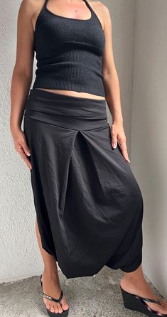 Gorgeous Harem Pants. Try something new, something unique and comfortable. It made of stretch jersey, which is very comfortable. The crotch is dropped. It perfectly fits small size.  Machine washable with cold water. Measurements:   XS (2-4) Bust approx. 33,5" / 85 cm Waist 26" / 66 cm Hip 36" / 91 cm S (6-8) Bust 35,5" / 90 cm Waist 28" / 71 cm Hip 38" / 97 cm M (10-12) Bust 37,5" / 95 cm Waist 30" / 76 cm Hip 40" / 102 cm L (14-16) Bust 40.5" / 103 cm Waist 33" / 84 cm Hip 43" / 109 cm  XL (18 Versatile Stretch Harem Pants With Elastic Waistband, Versatile Stretch Cotton Harem Pants, Stretch Harem Bottoms For Loungewear, Versatile Stretch Harem Bottoms, Stretch Drop Crotch Harem Pants With Pockets, Versatile Stretch Ankle-length Harem Pants, Fitted Casual Harem Pants With Drop Crotch, Stretch Drop Crotch Harem Pants For Yoga, Versatile Solid Color Baggy Harem Pants