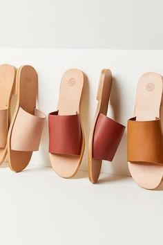 Heel Sandals Outfit, Most Comfortable Sandals, Strappy Sandals Flat, Shoes Photography, Toe Post Sandals, Sandals Outfit, Studded Heels, Leather Slide Sandals