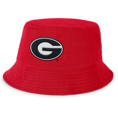 Keep the sun out of your eyes while showing off your Georgia Bulldogs pride with this Local Apex Bucket Hat from Nike. This stylish bucket hat boasts a wraparound brim for 360 degrees of coverage, ensuring you stay shaded and protected from the sun. Made from durable twill fabric, this hat is built to last through countless game days and outdoor adventures. The team logo embroidered on the front and team motto on the back proudly display your Georgia Bulldogs spirit. Nike Adjustable Cotton Hat, Adjustable Nike Cotton Hat, Adjustable Cotton Nike Hat, Nike Adjustable Hats For Sports Events, Nike Adjustable Hat For Fan Gear, Nike Summer Cap, Sports Bucket Hat, One Size Fits Most, Suns Out, Georgia Bulldogs