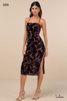 Everyone will adore your exquisite style in the Lulus Elegant Persuasion Dark Plum Burnout Velvet Lace-Up Midi Dress! Luxe velvet, with a burnout floral design throughout, shapes a straight neckline and a fitted bodice with gathered detailing at the sides, all supported by slender straps that lace up the open back. High, fitted waist sits atop a figure-skimming column skirt that falls to a midi hem with a sweet side slit. Hidden back zipper/clasp. Fit: This garment fits true to size. Length: Mid Country Wedding Guest Dress, Burnout Velvet Dress, Homecoming Outfits, Midi Dress Formal, Column Skirt, Burnout Velvet, Purple Midi Dress, Lulu Fashion, Adhesive Bra