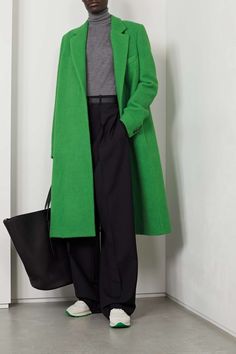 Green Demi alpaca-blend coat | THE ROW | NET-A-PORTER Green Coat Outfits For Women, The Row Outfits, Green Coat Outfit, Colombia Trip, Classic Fashion Looks, Green Wool Coat, Looks Street Style, Crop Top Outfits, Green Coat