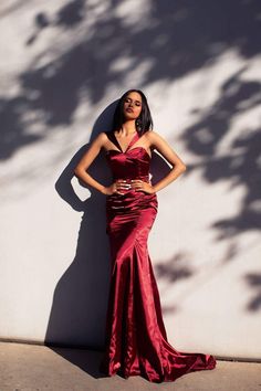 A&N Luxe Davina Satin Gown - Burgundy – A&N Luxe Label Evening Dresses Poses, Evening Wear Photoshoot, Formal Photoshoot Ideas Classy, Mermaid Dress Poses, Long Dress Poses Photo Ideas, Evening Dress Photoshoot, Fancy Dress Photoshoot, Formal Dress Photoshoot, Dress For Party Elegant